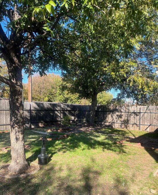 Spacious Lawton Escape With Game Room Near Fort Sill Sleeps 6 Екстер'єр фото