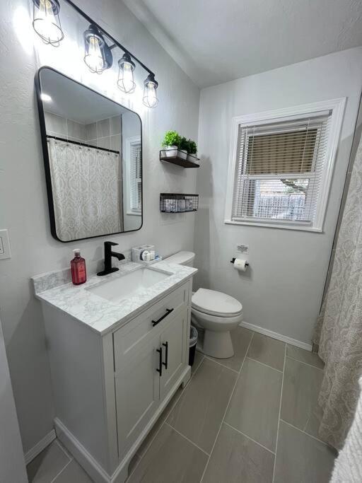 Spacious Lawton Escape With Game Room Near Fort Sill Sleeps 6 Екстер'єр фото